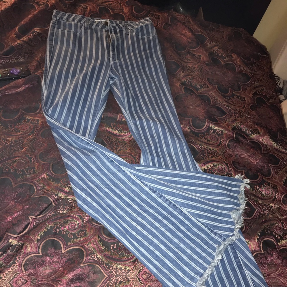 Show me your Mumu fountain stripe bells